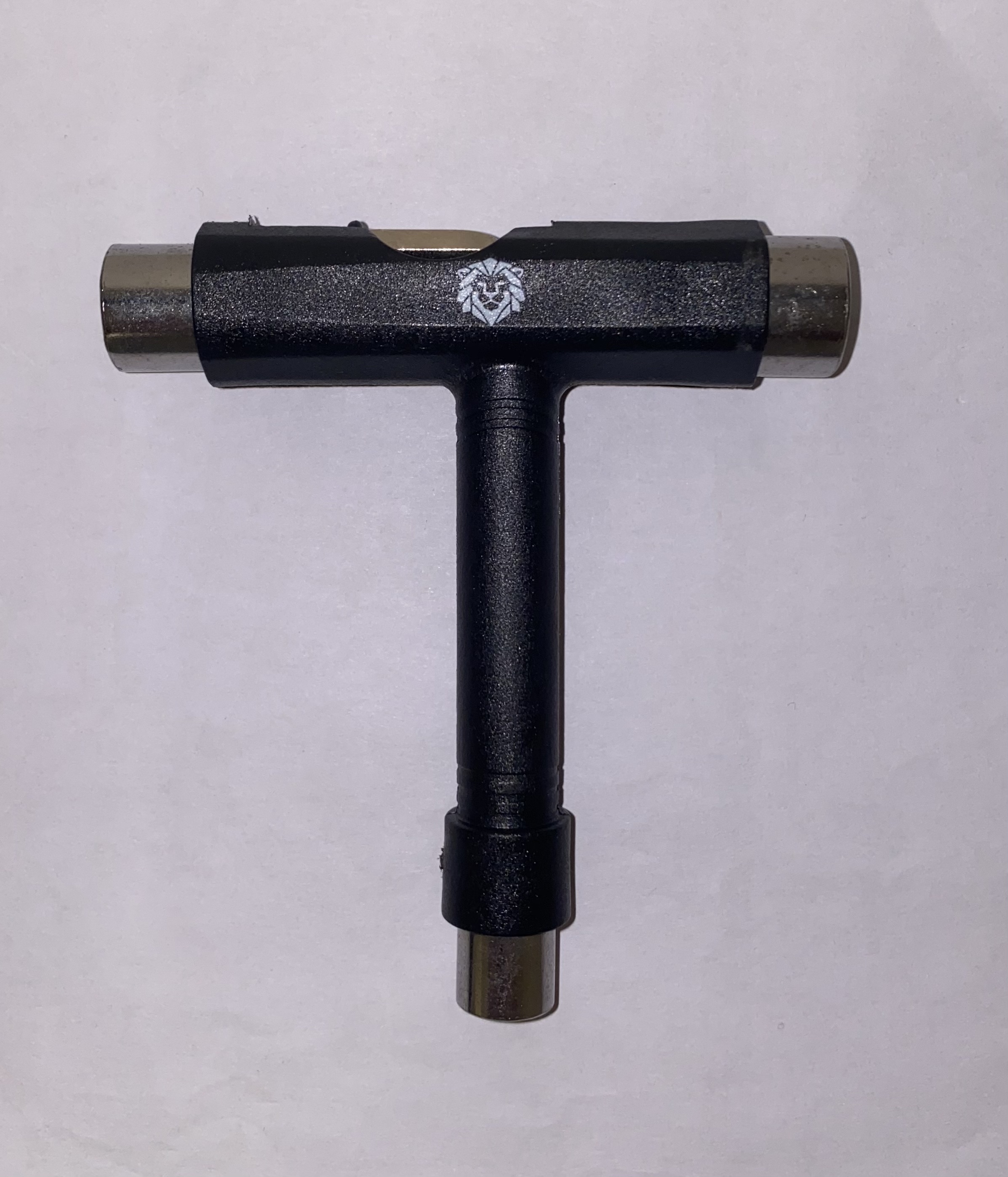 The front view of the wrench